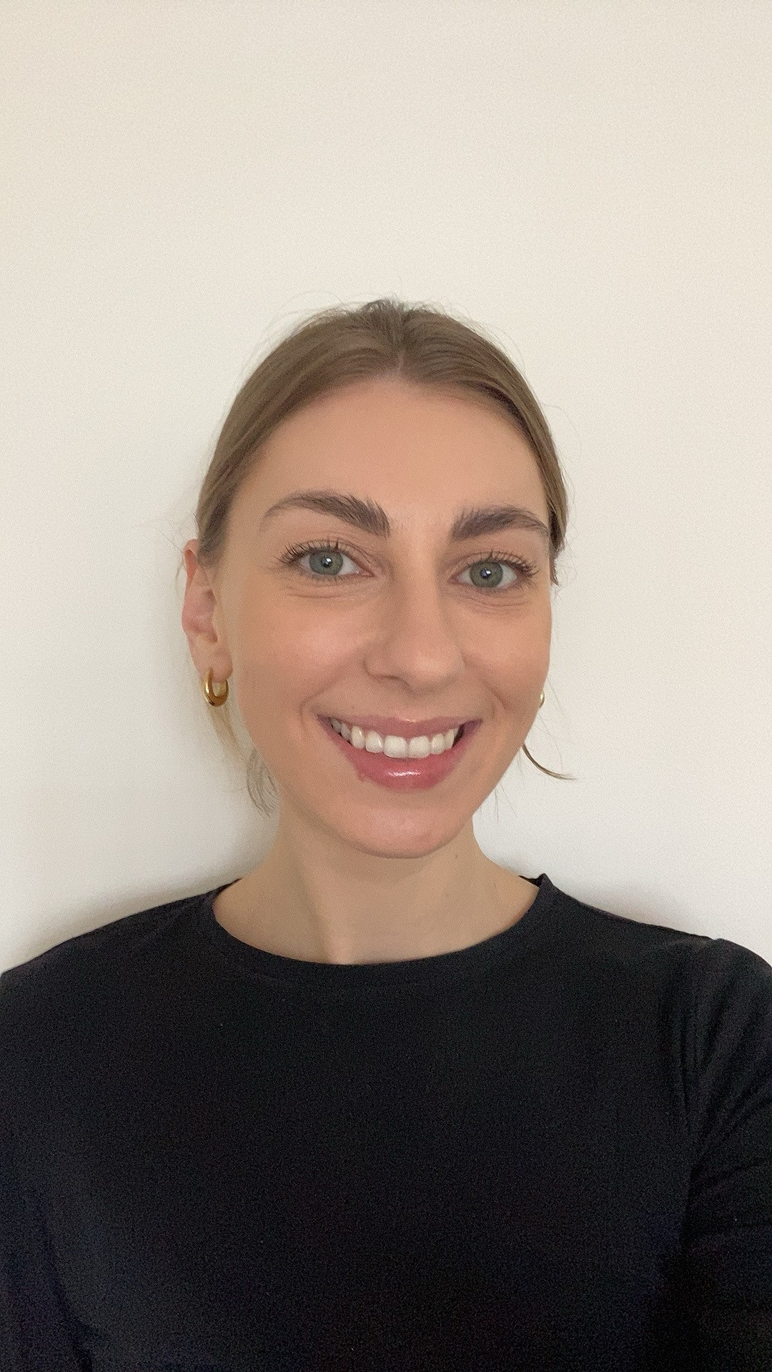 Headshot of Ruth Flannery