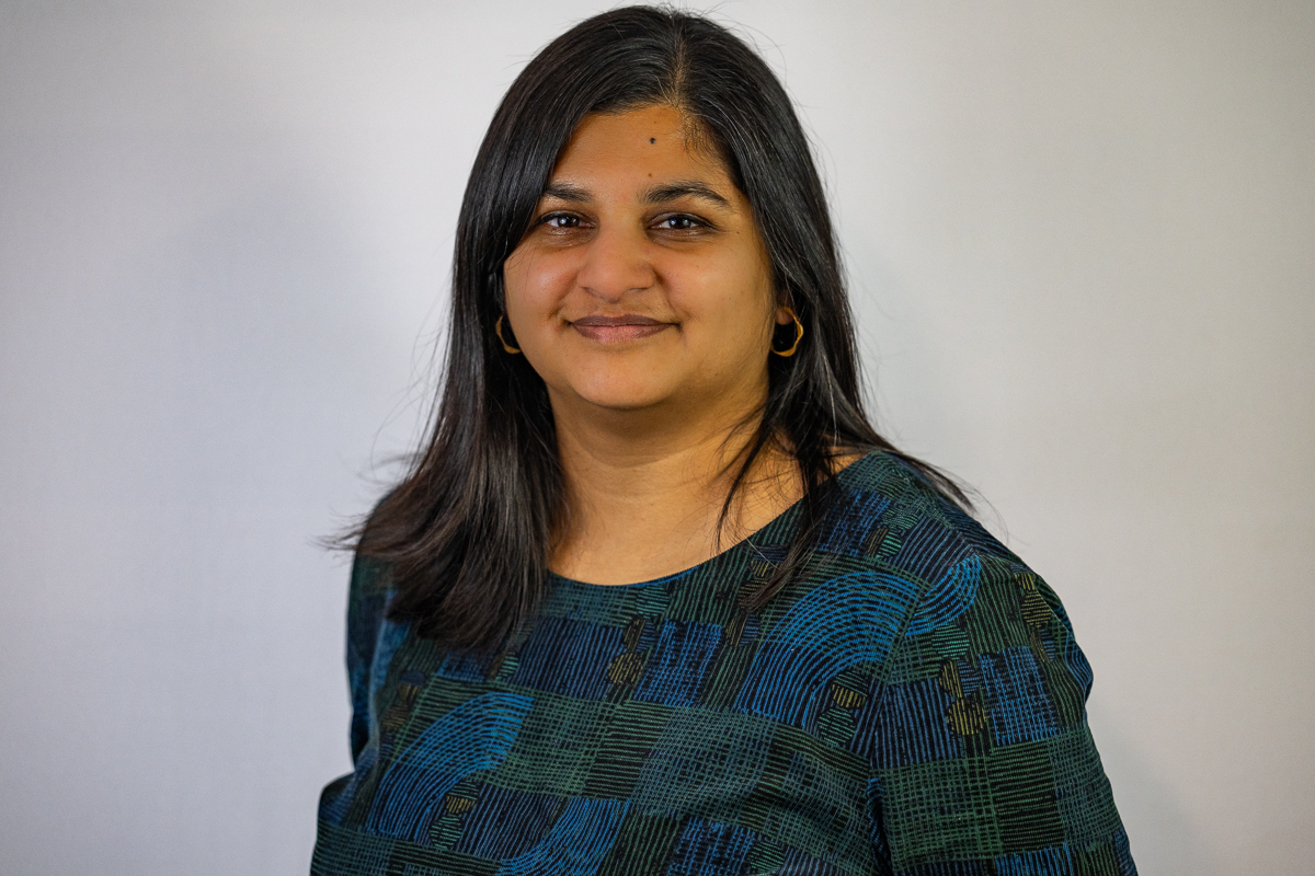Headshot of Neha Okhandiar
