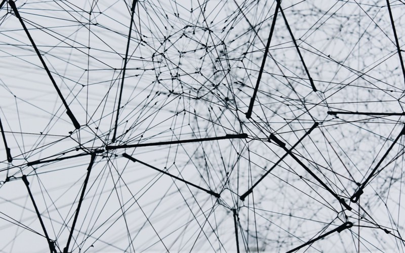 Multiple wires intersecting in a random pattern